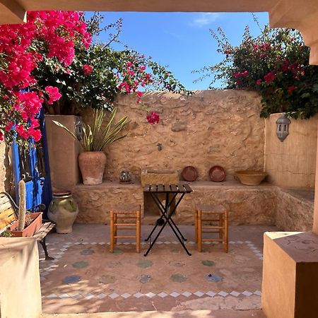 Casa Con Vistas Al Mar Y Patio De Buganvillas Aigües Exterior foto